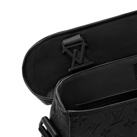 lv messenger pm voyager price|Messenger Voyager PM Monogram Shadow .